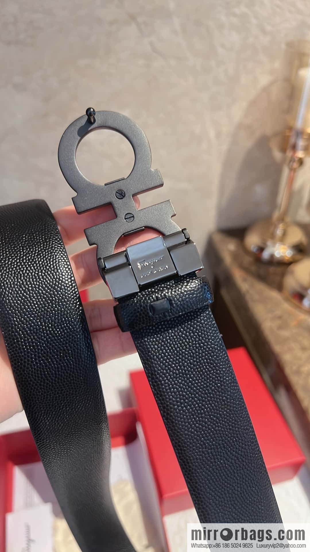 Ferragamo Ferragamo, exquisite figure 8 metal clasp, cowhide belt 3.5cm