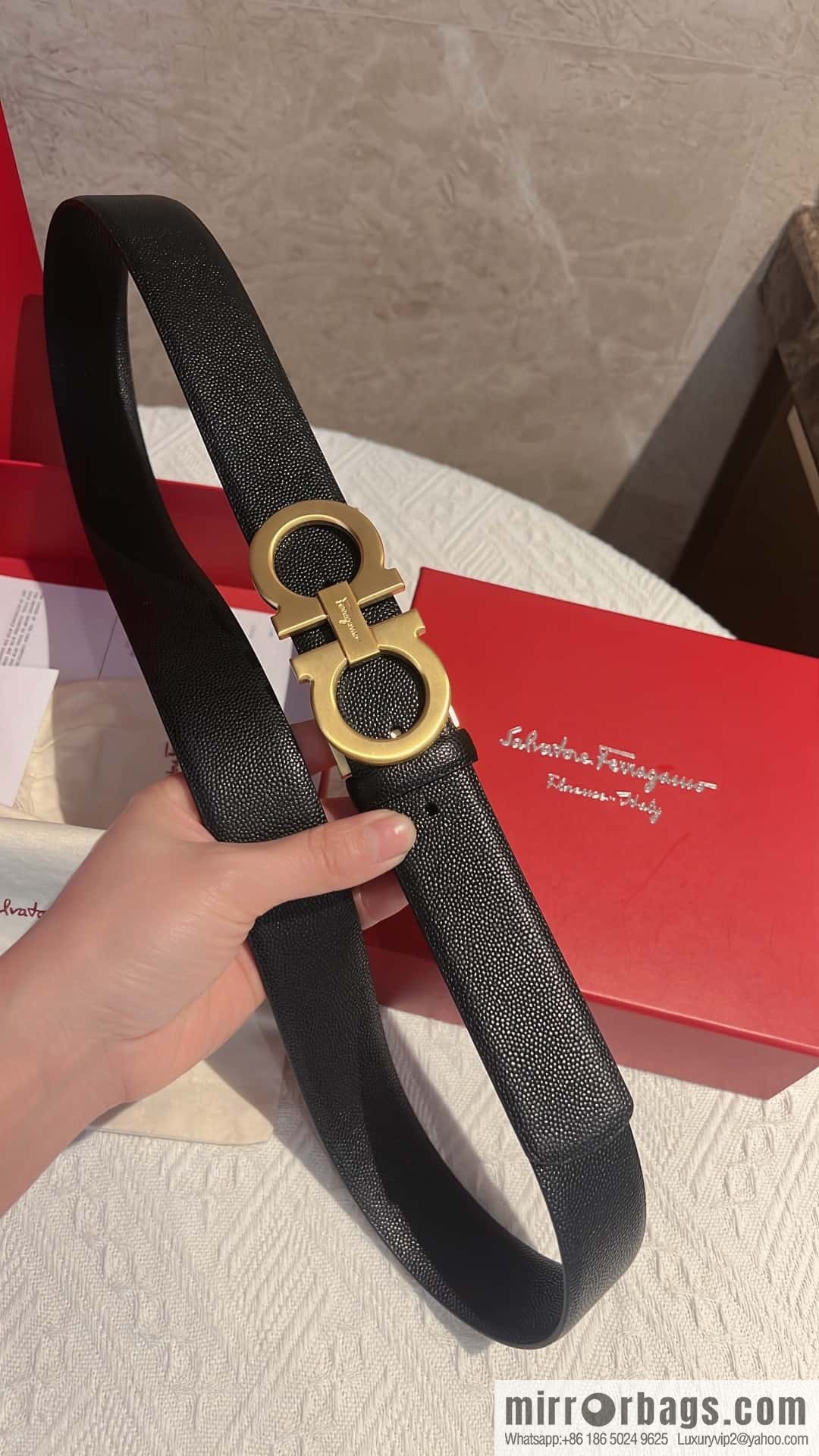 Ferragamo Ferragamo, exquisite figure 8 metal clasp, cowhide belt 3.5cm