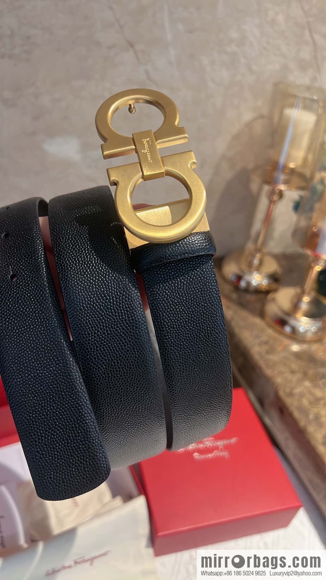Ferragamo Ferragamo, exquisite figure 8 metal clasp, cowhide belt 3.5cm