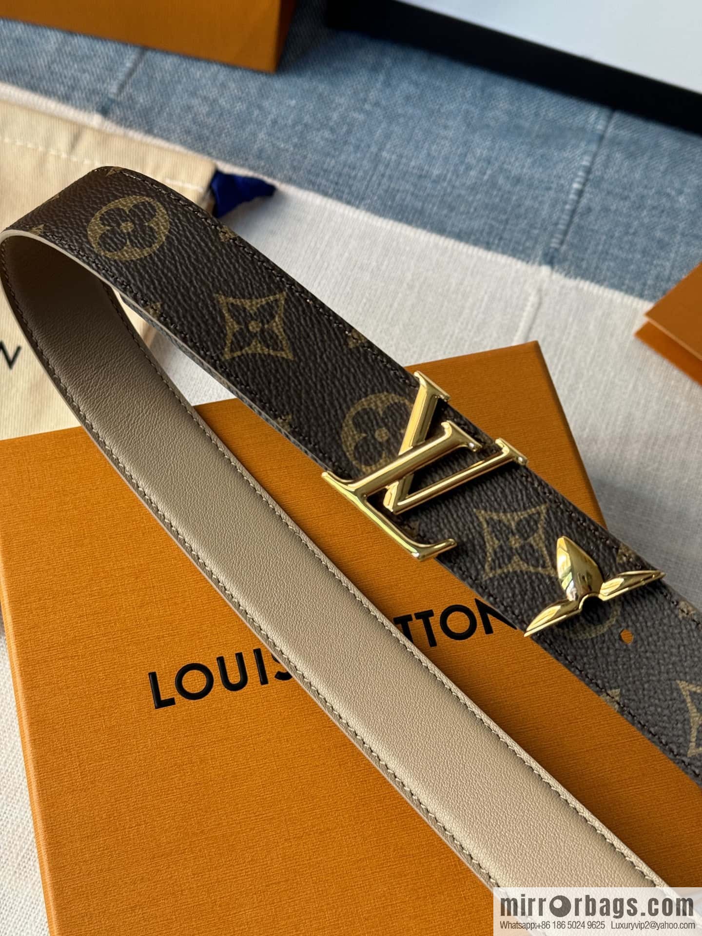 Louis Vuitton double-sided small belt 3.0CM