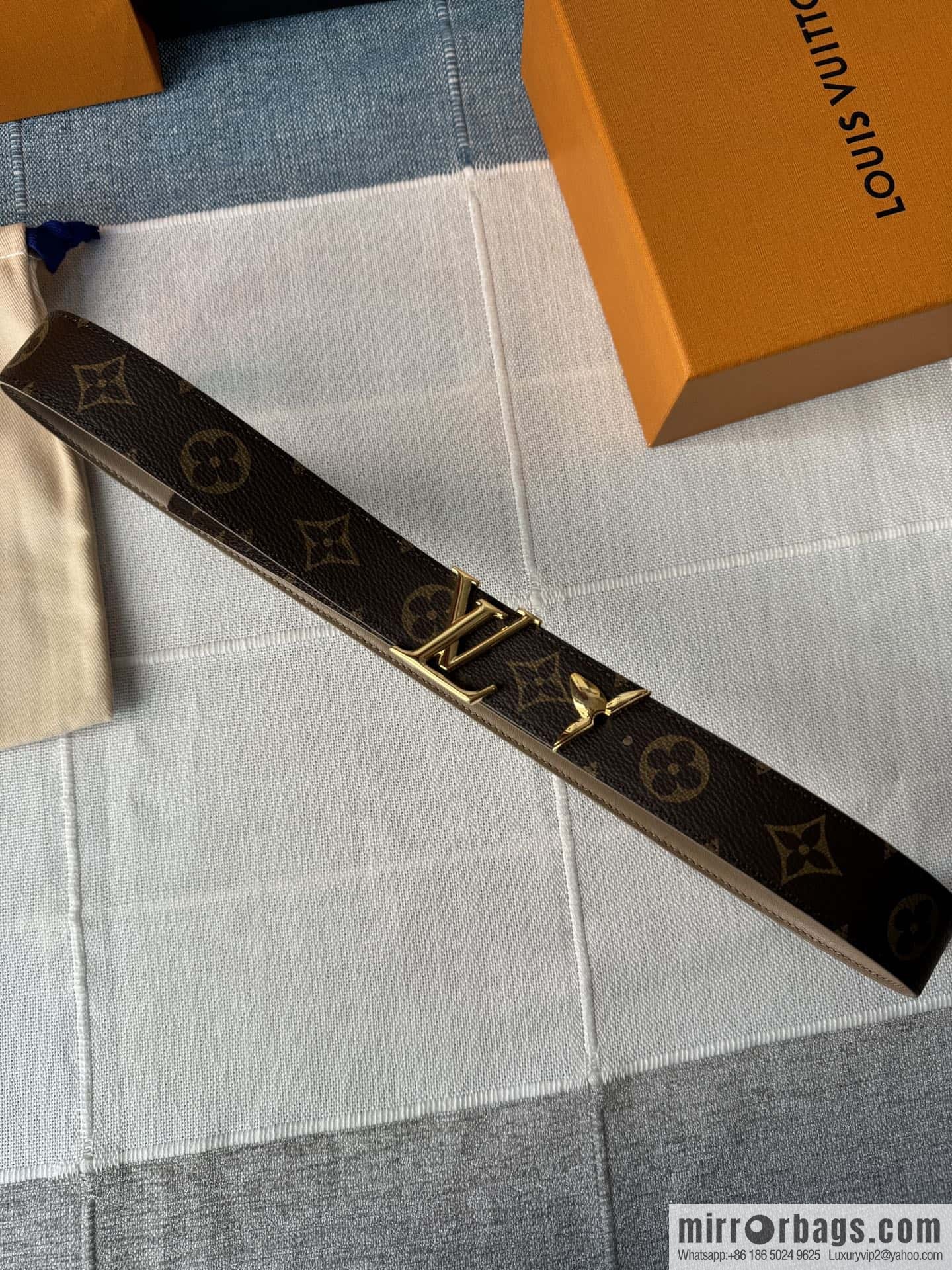 Louis Vuitton double-sided small belt 3.0CM