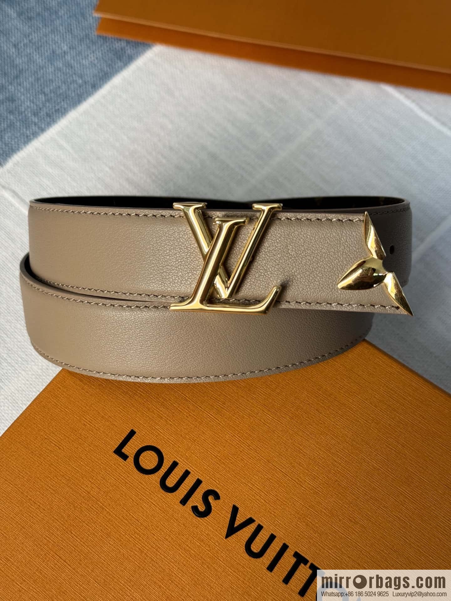 Louis Vuitton double-sided small belt 3.0CM