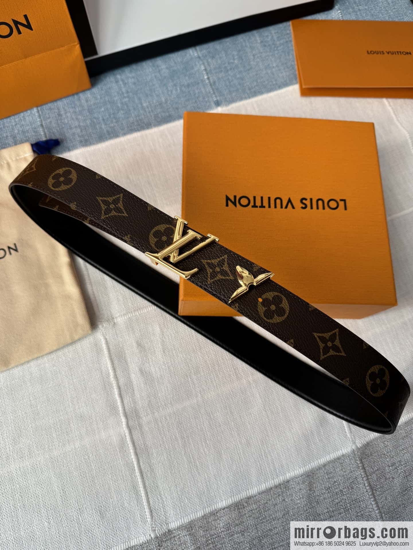 Louis Vuitton double-sided small belt 3.0CM
