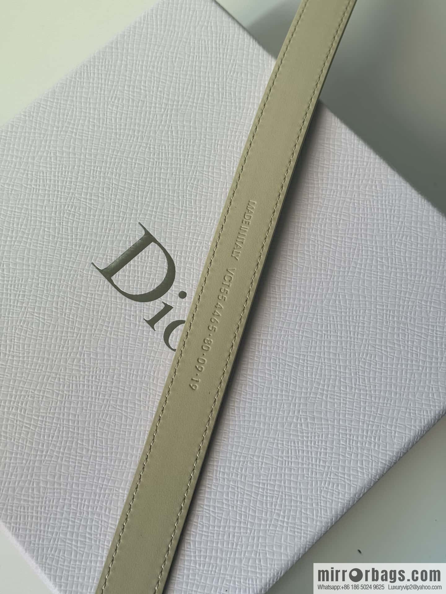 DIOR, the new women's casual belt is 20mm.