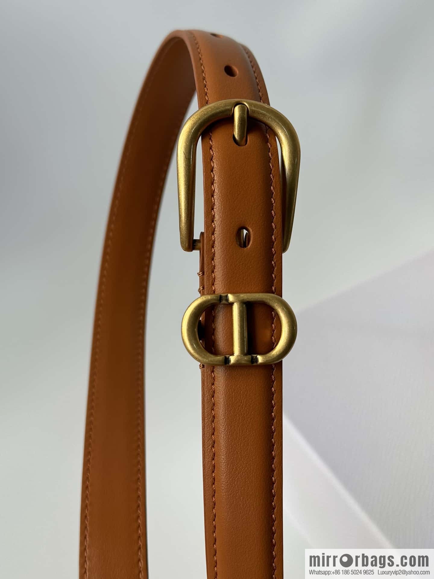 DIOR, the new women's casual belt is 20mm.
