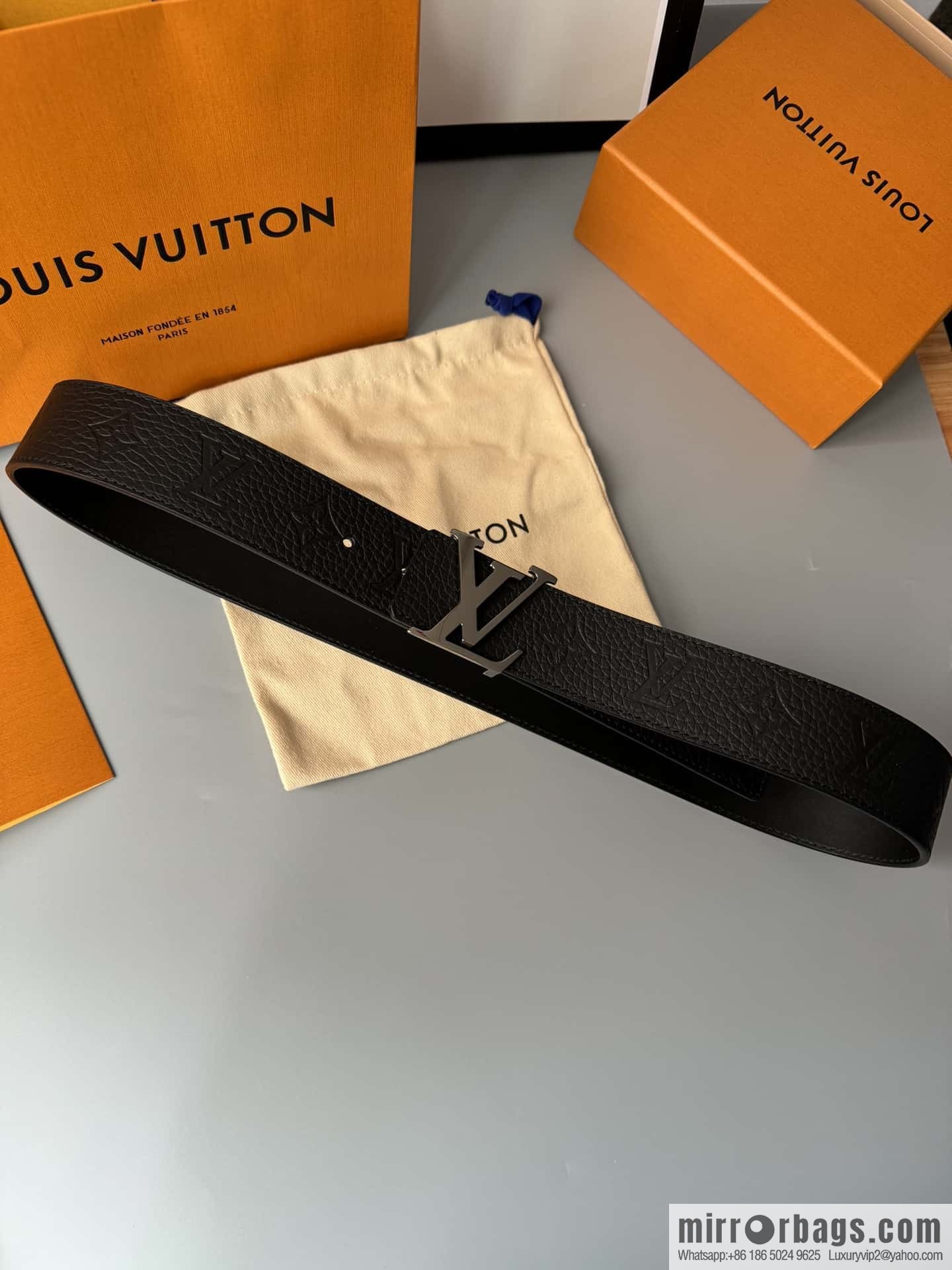 LV/Louis Vuitton Shape MNG Climbing Double Sided Belt 40mm