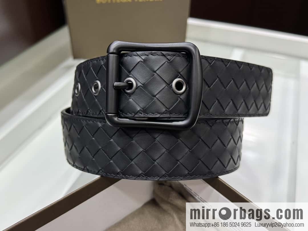 Bottega Veneta 3.8cm Classic Pin Buckle, Cowhide Woven Belt