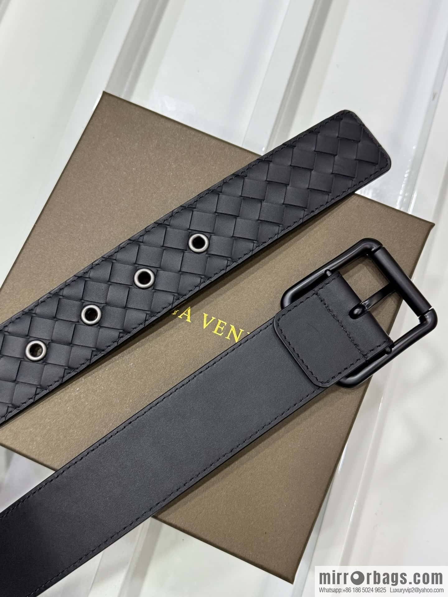 Bottega Veneta 3.8cm Classic Pin Buckle, Cowhide Woven Belt