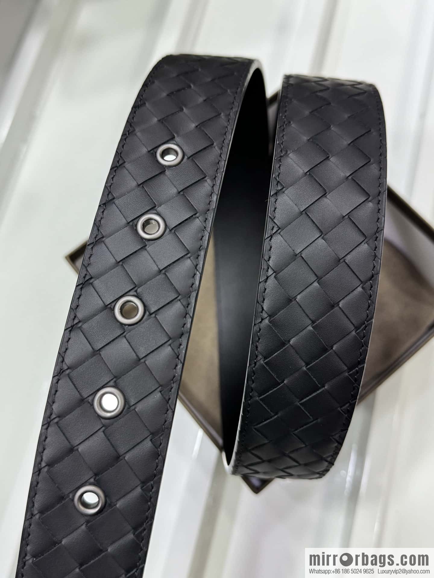 Bottega Veneta 3.8cm Classic Pin Buckle, Cowhide Woven Belt