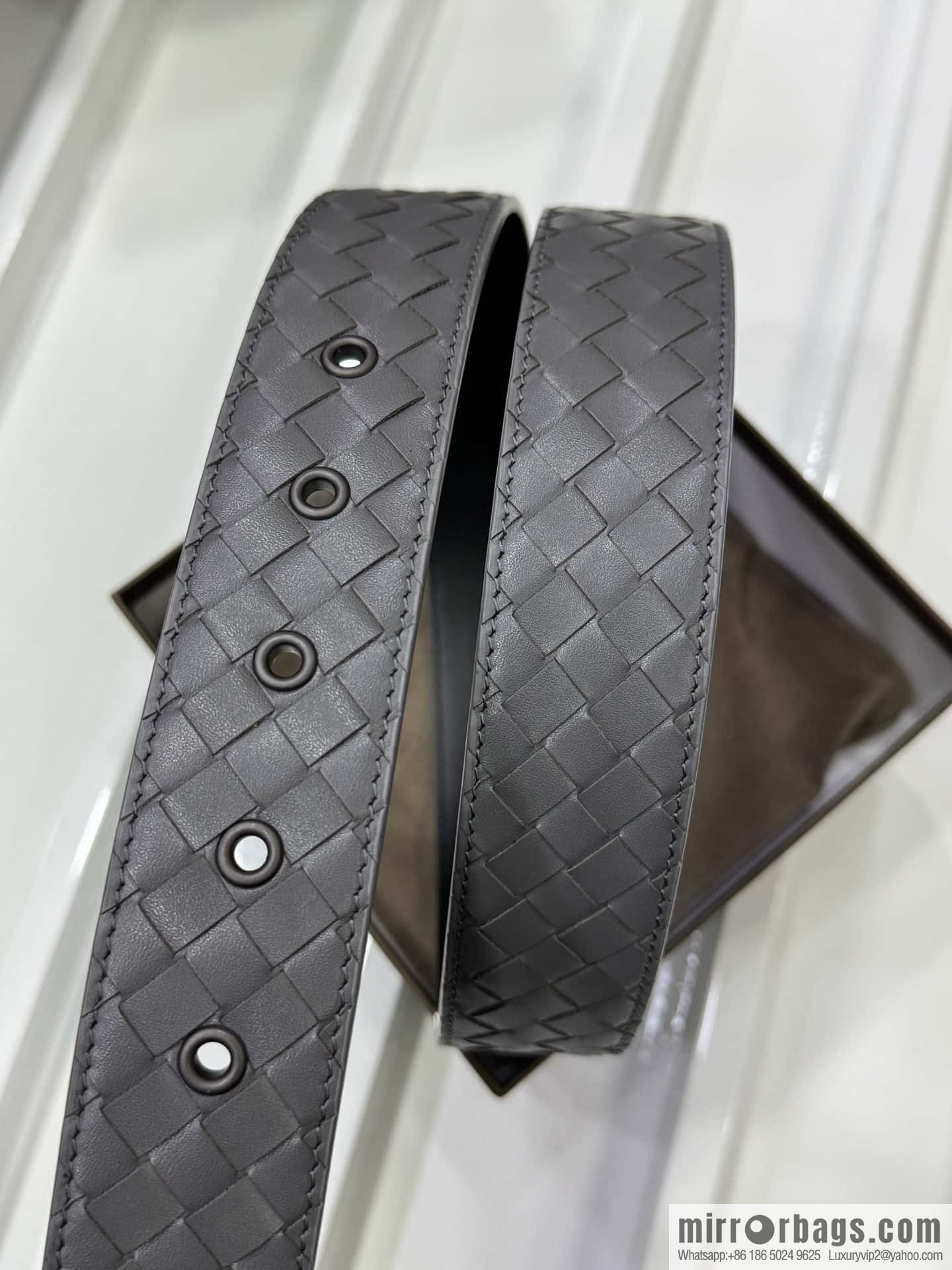 Bottega Veneta 3.8cm Classic Pin Buckle, Cowhide Woven Belt