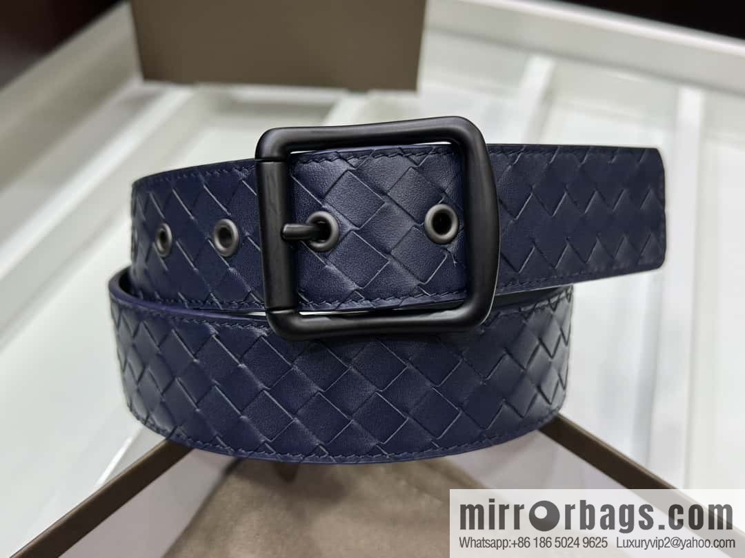 Bottega Veneta 3.8cm Classic Pin Buckle, Cowhide Woven Belt