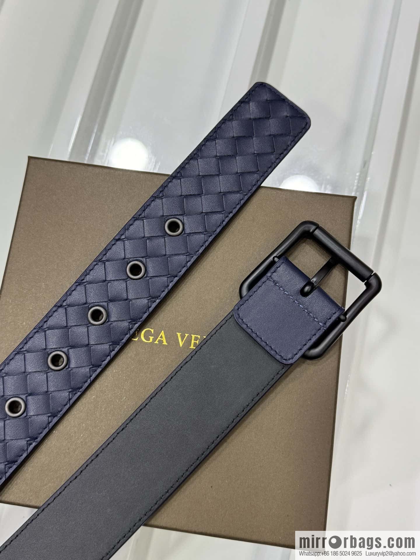 Bottega Veneta 3.8cm Classic Pin Buckle, Cowhide Woven Belt