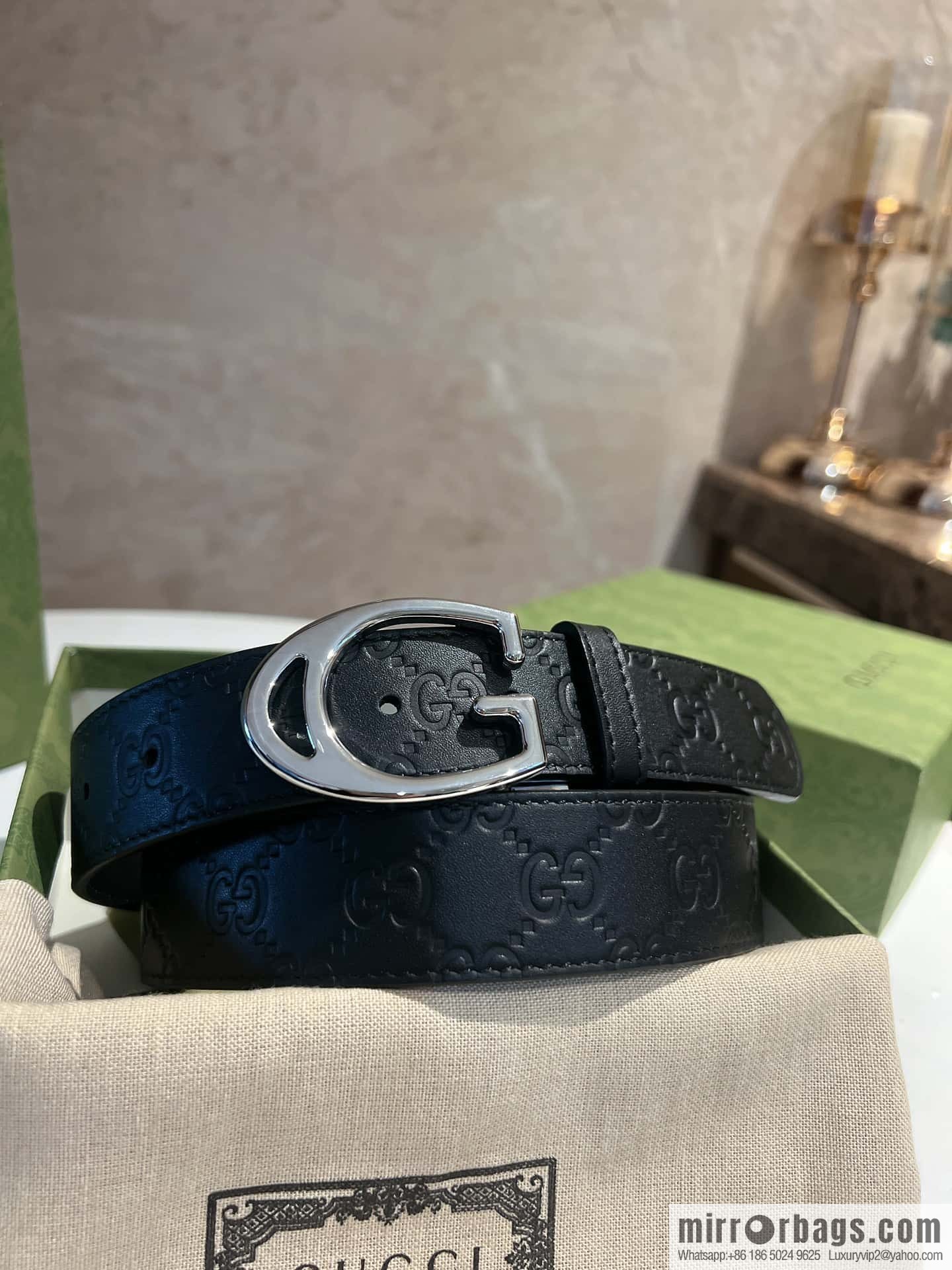 Gucci Gucci, first layer cowhide embossed texture G-shaped metal clip buckle men's 35mm belt