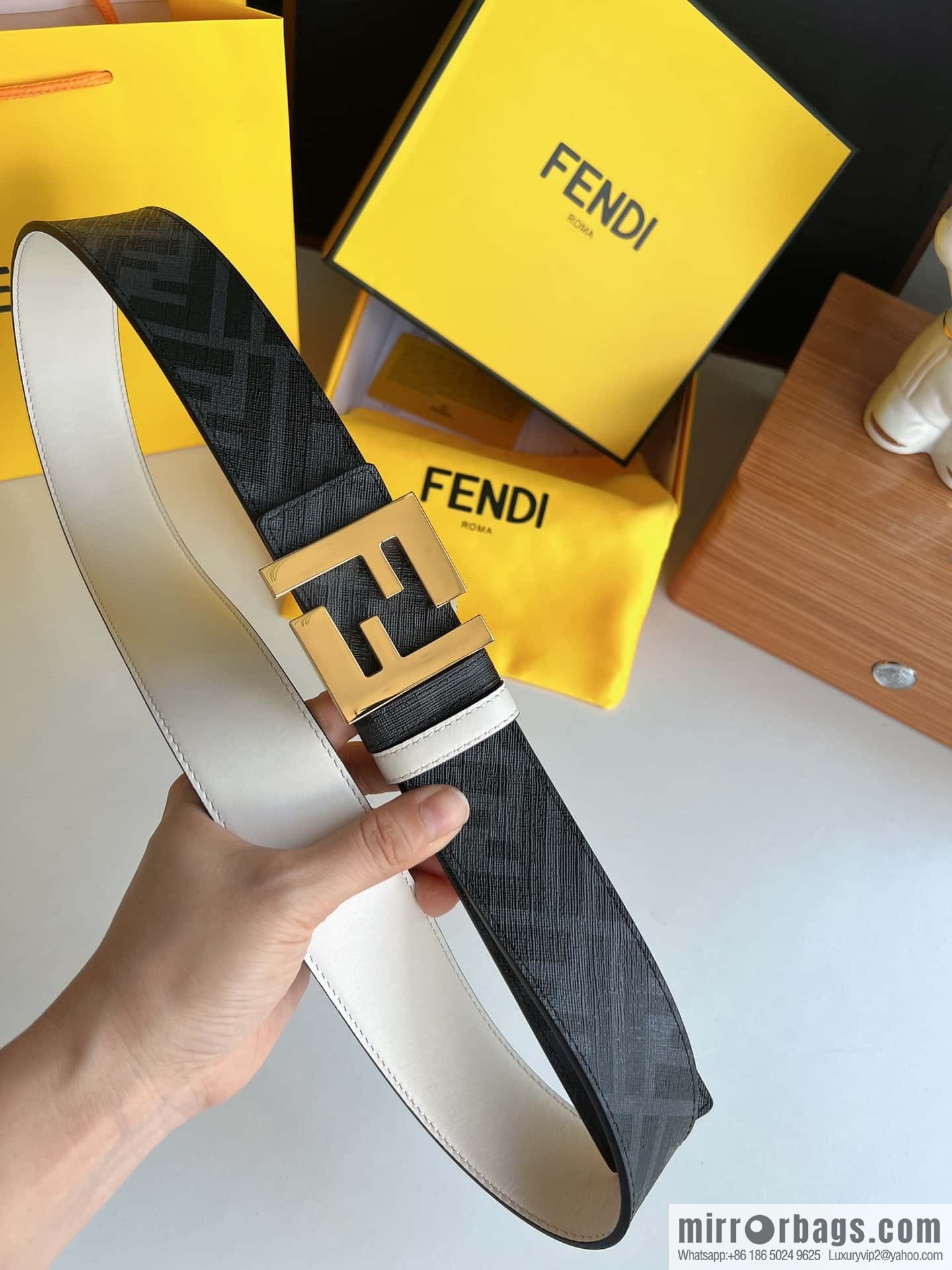 FENDI Fendi, double negative ion metal buckle printed fabric cowhide bottom lining 4.0cm width