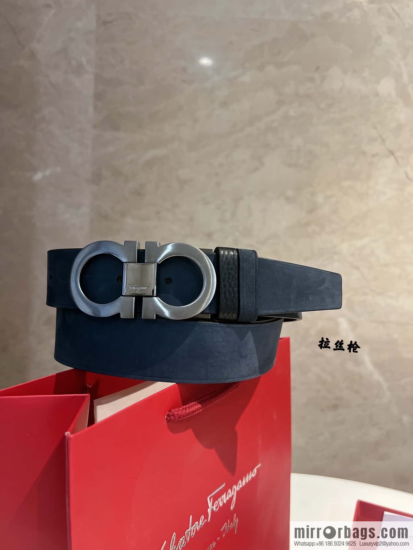 Ferragamo Ferragamo, imported suede and lychee double-sided adjustable belt 3.5cm