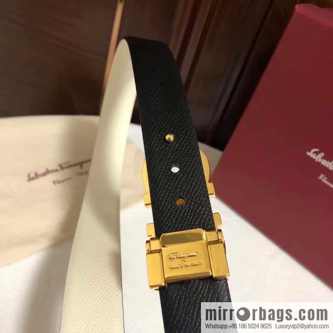 Ferragamo Ferragamo, women's 2.5cm horseshoe buckle belt