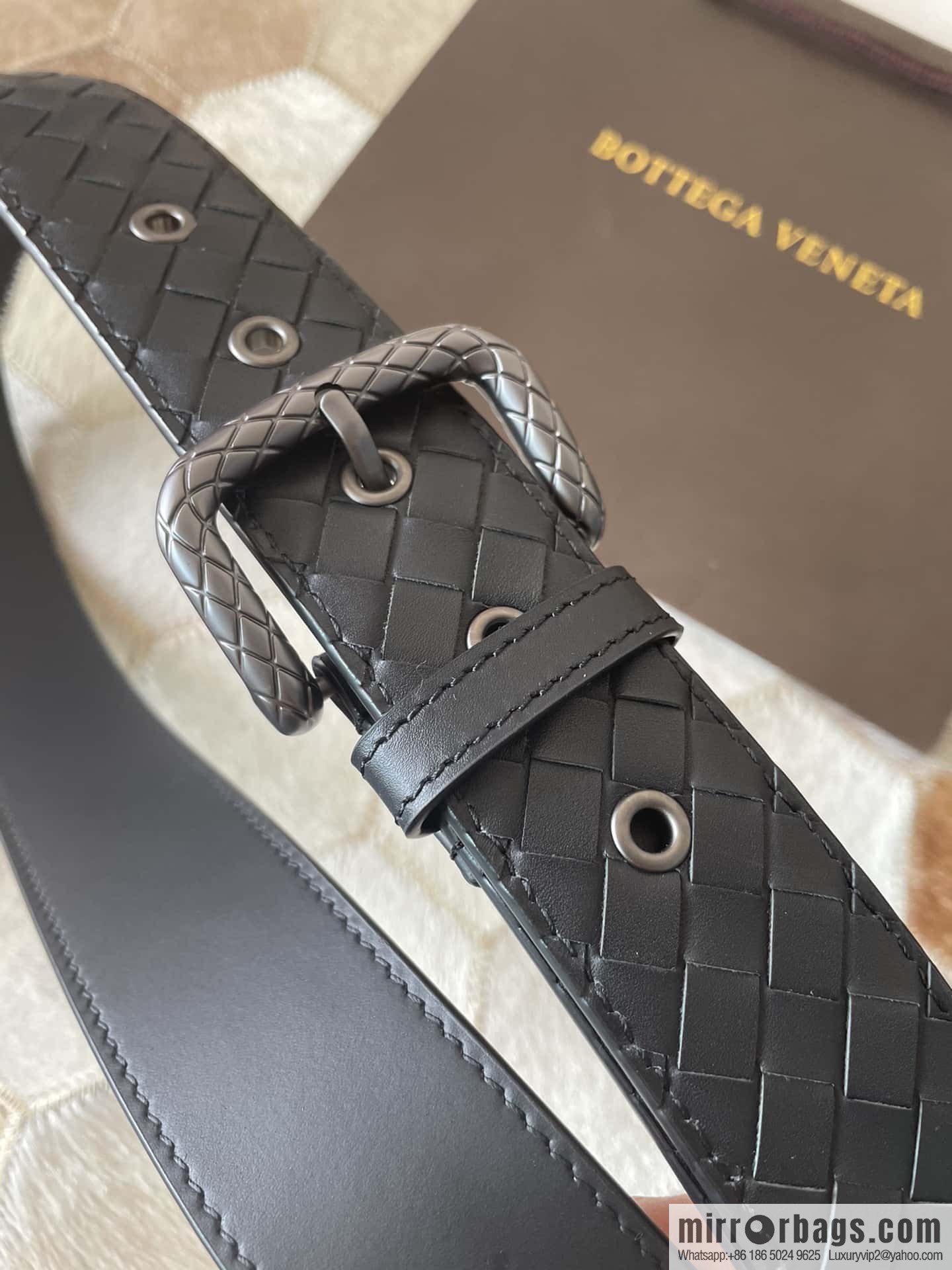 Bottega Veneta Butterfly Replica Luxury Handbag, Men's Hand-woven Cowhide Pattern Engraved Pin Buckle Belt 3.5cm