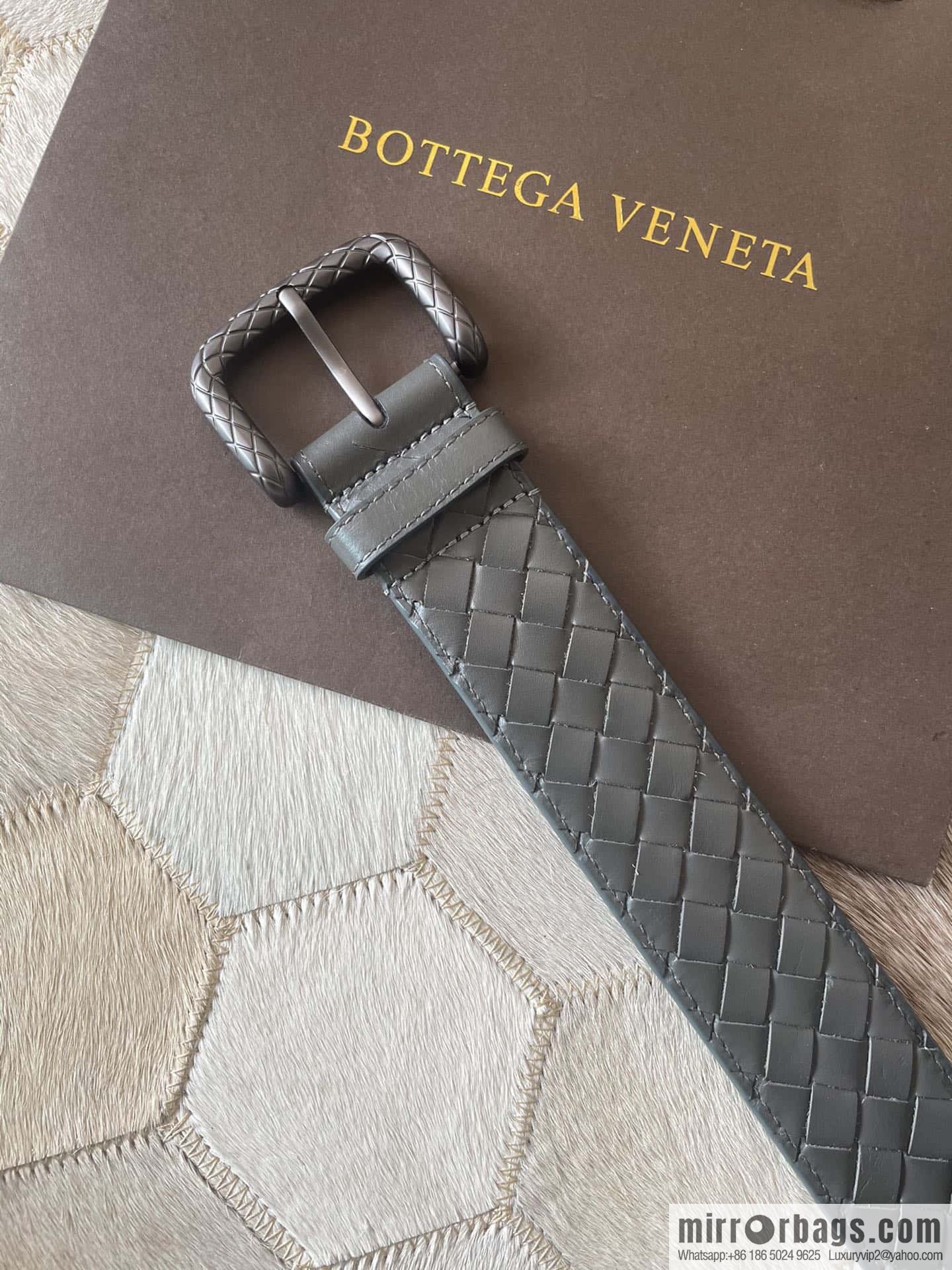Bottega Veneta Butterfly Replica Luxury Handbag, Men's Hand-woven Cowhide Pattern Engraved Pin Buckle Belt 3.5cm
