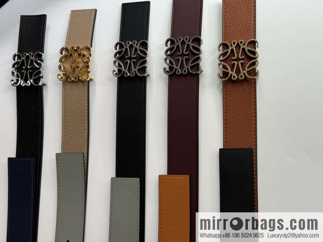 LOEWE Luo Yiwei, men's Spanish style logo metal buckle retro craftsmanship double-sided cowhide belt 3.5cm