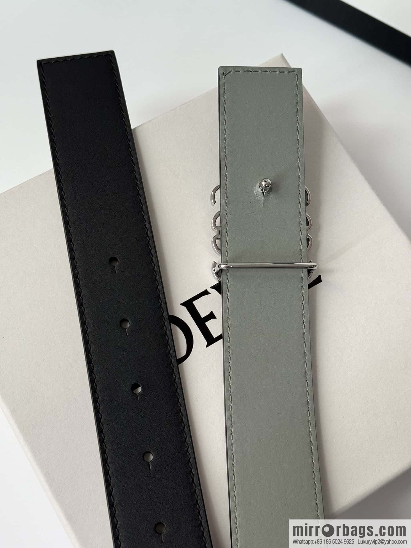 LOEWE Luo Yiwei, men's Spanish style logo metal buckle retro craftsmanship double-sided cowhide belt 3.5cm