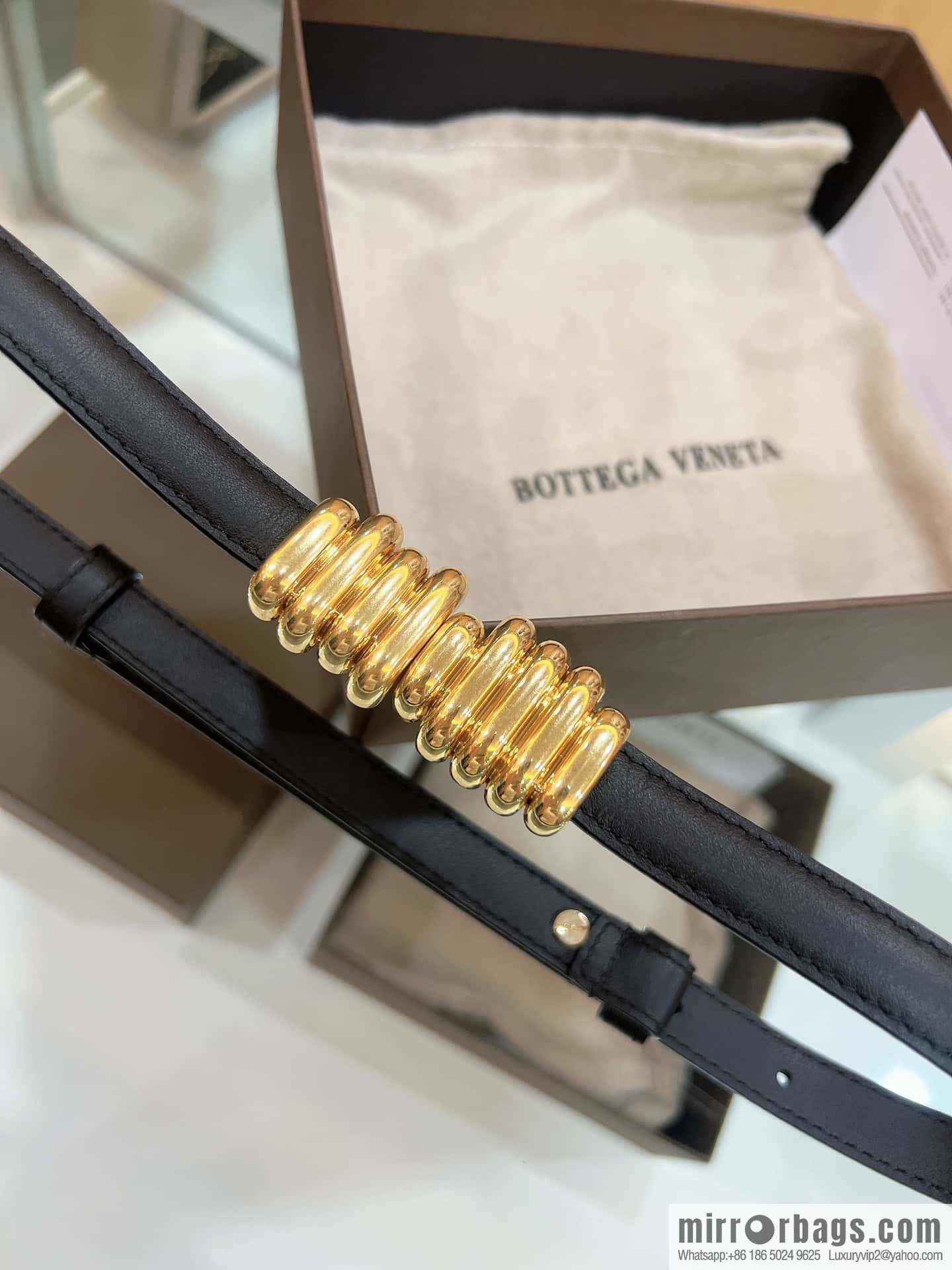 Bottega Veneta Butterfly Replica Luxury Handbag, Black Gold Metal Buckle Wrapped Irregular Design Gold Ring Decorative Waist Belt