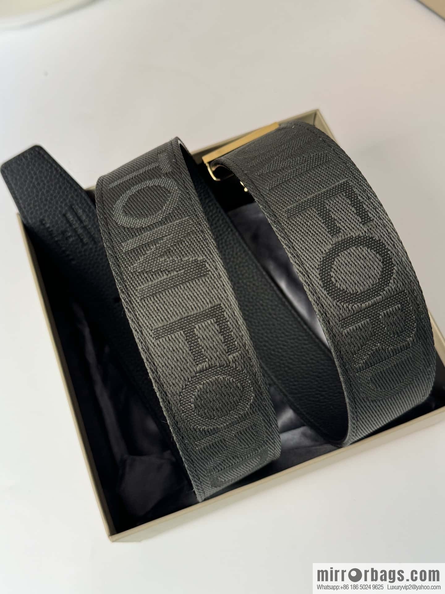TOMFORD Tom Ford, Men's T-Buckle Double-Sided Belt 4.0CM