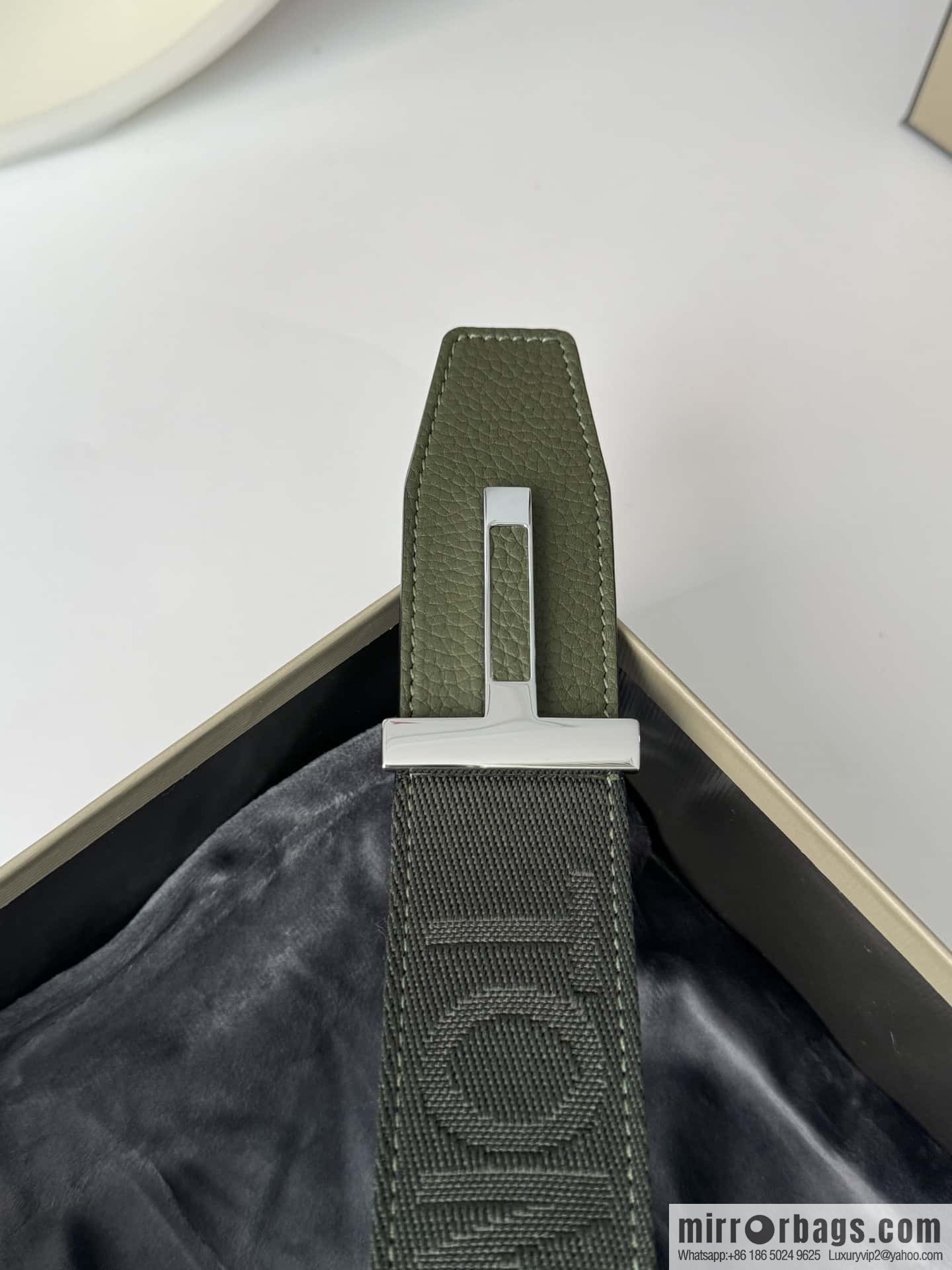 TOMFORD Tom Ford, Men's T-Buckle Double-Sided Belt 4.0CM