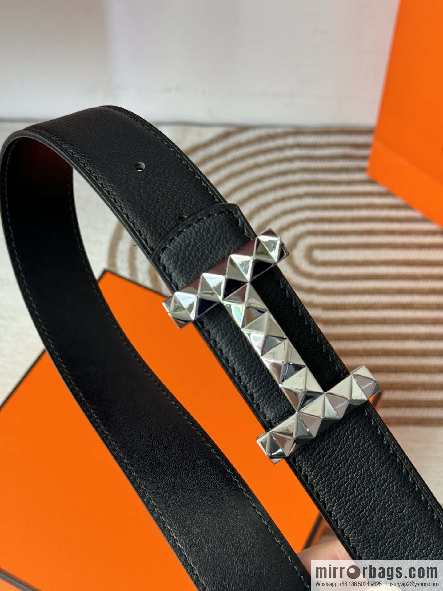 Hermes, double-sided first layer sheep texture stainless steel diamond pattern button head belt 3.5CM