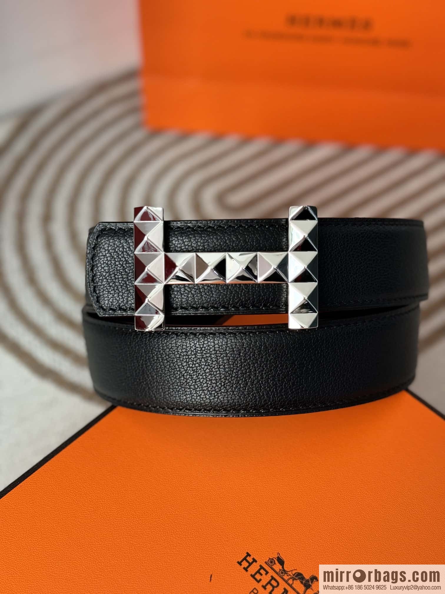 Hermes, double-sided first layer sheep texture stainless steel diamond pattern button head belt 3.5CM