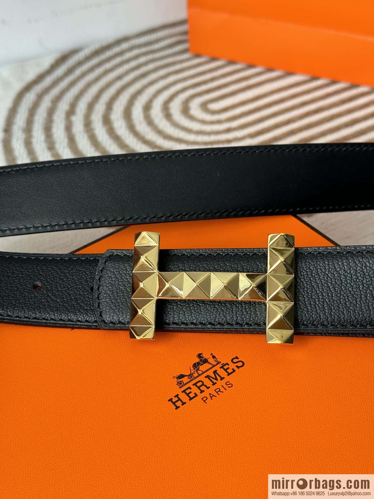 Hermes, double-sided first layer sheep texture stainless steel diamond pattern button head belt 3.5CM