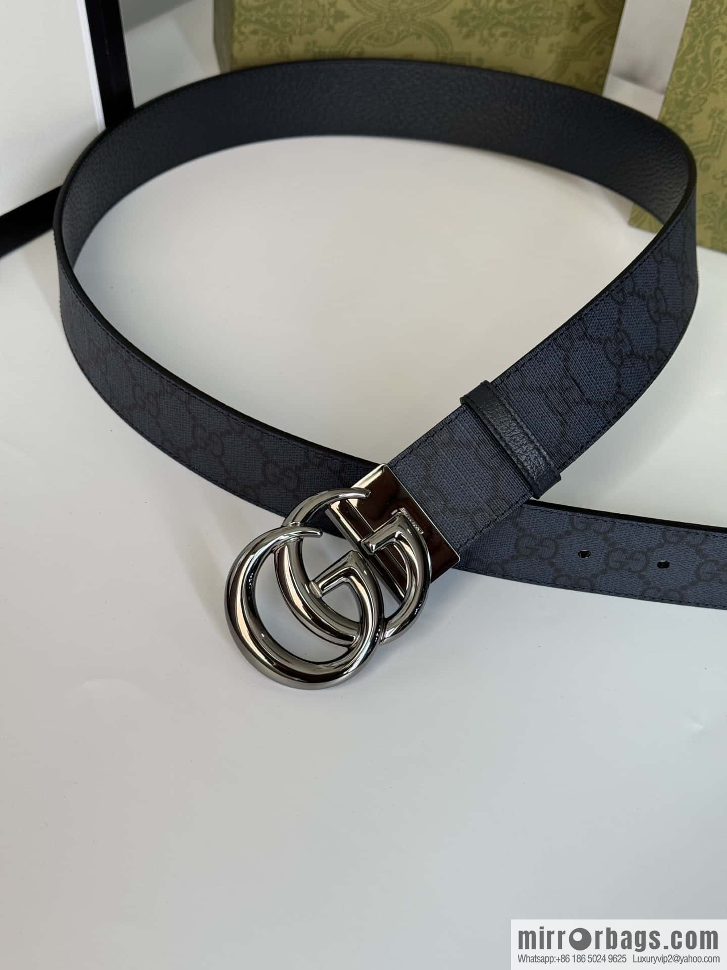 GUCCI 3.7cm double G bright rotary buckle with double-sided belt