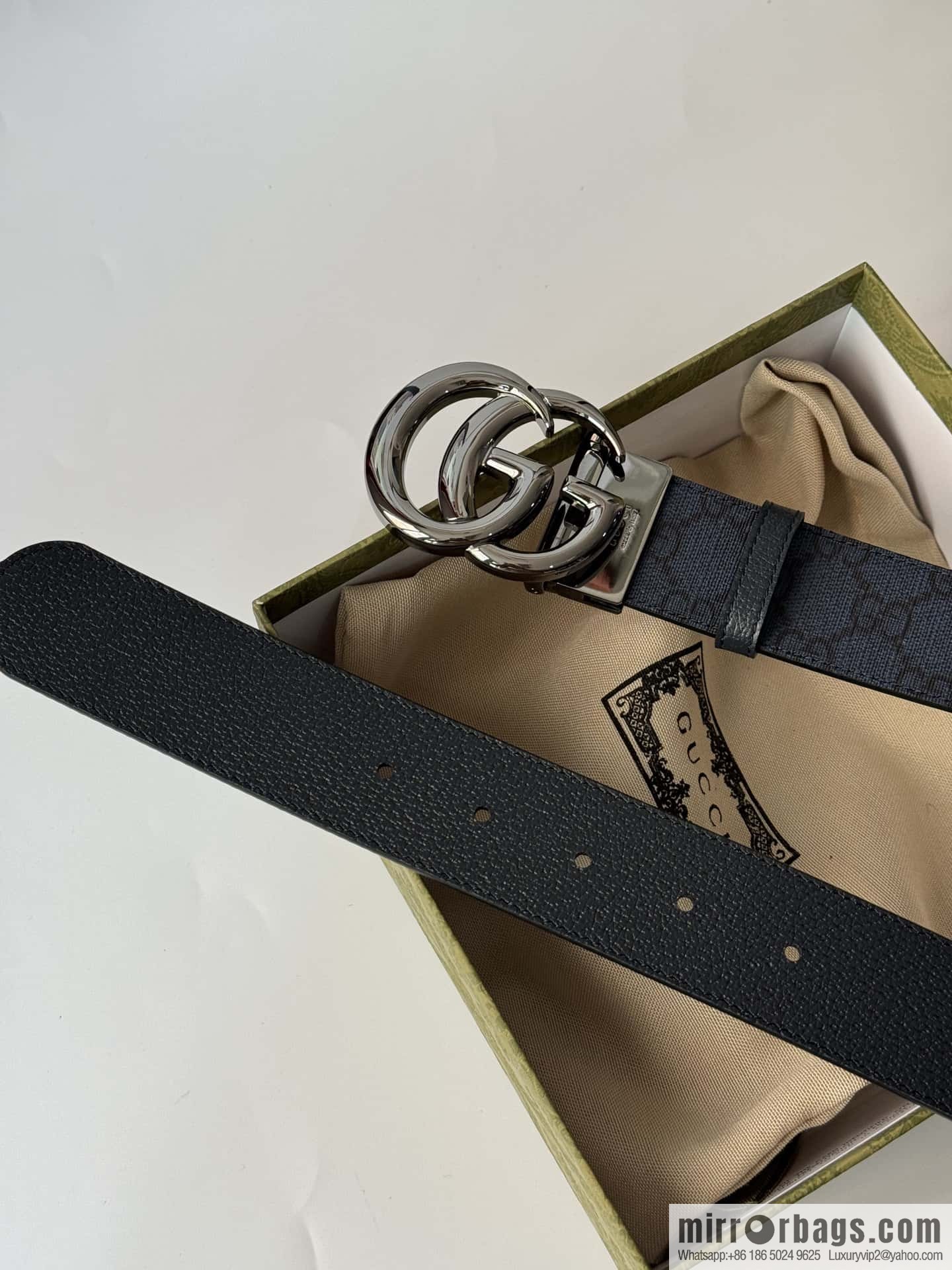 GUCCI 3.7cm double G bright rotary buckle with double-sided belt
