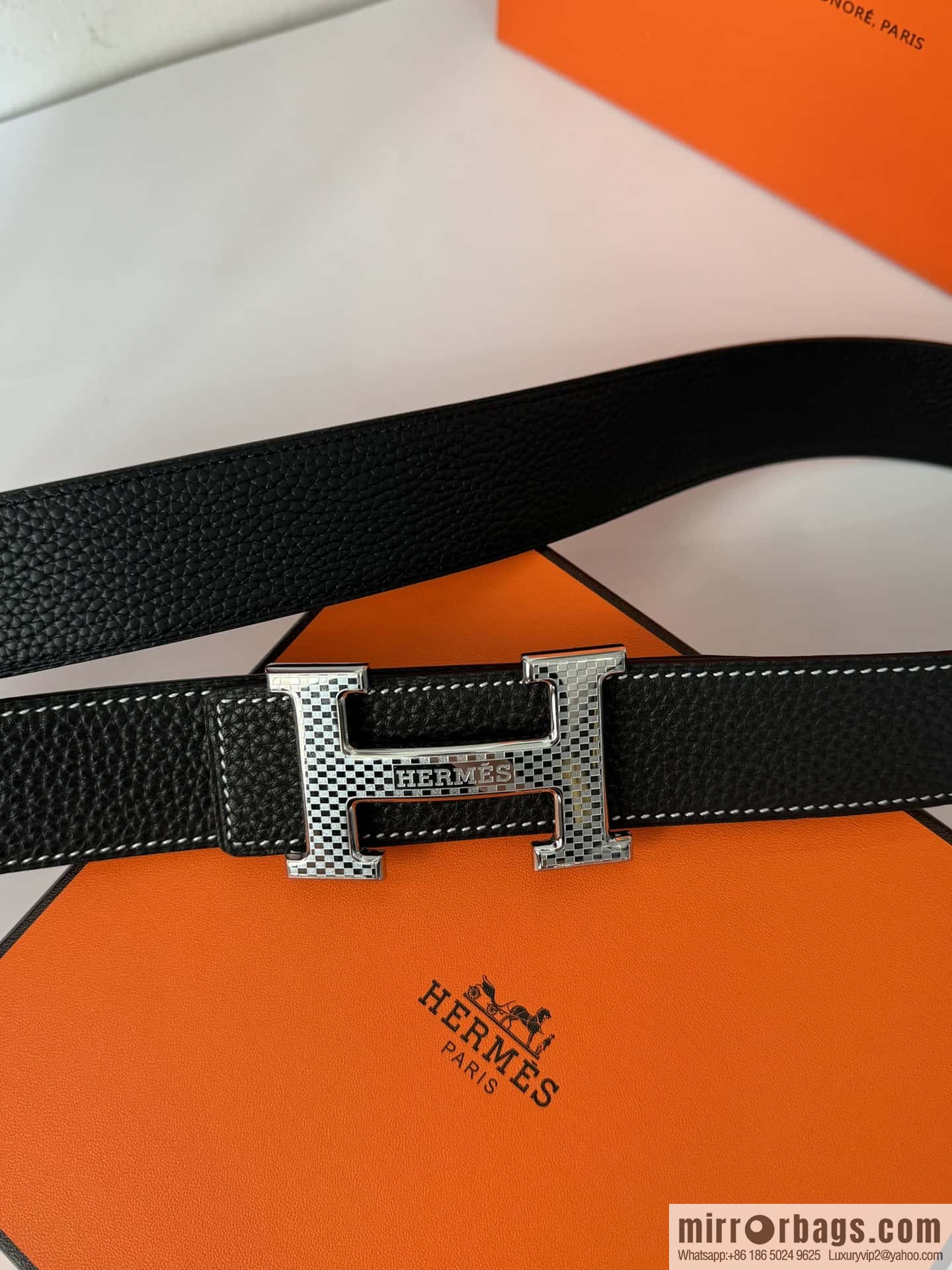 Hermes, Men's Double-Sided Lychee Belt 38mm