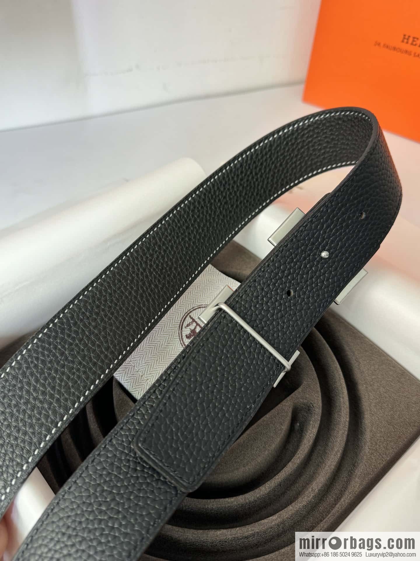 Hermes, Men's Double-Sided Lychee Belt 38mm