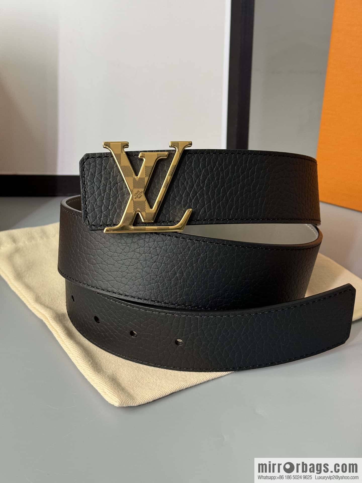 LV Men's Belt DamierLV Double Sided Belt 4.0mm m0458