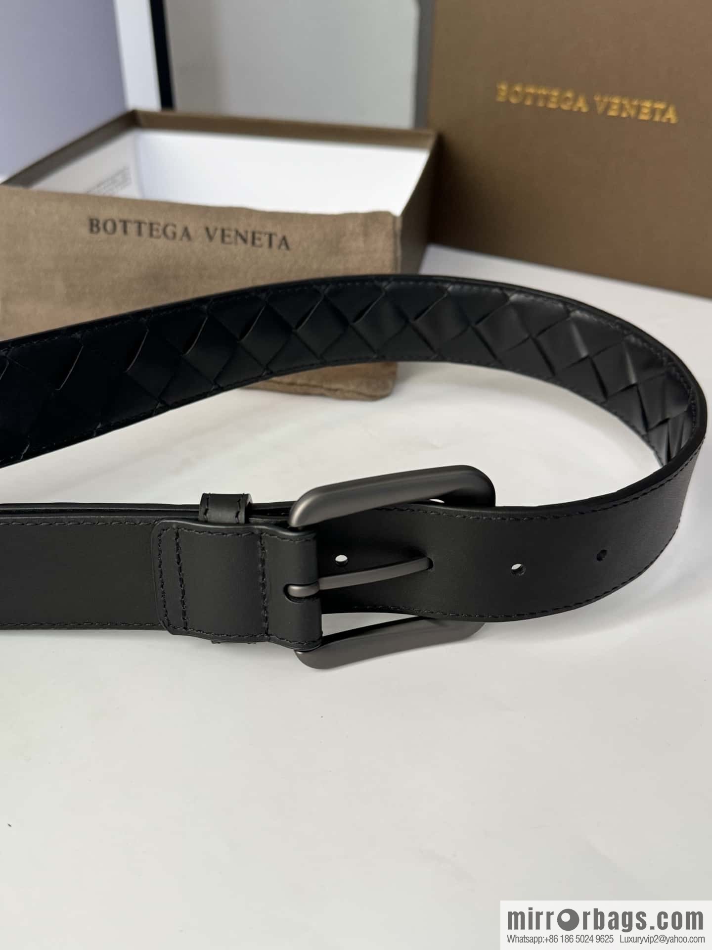 Bottega Veneta's latest woven style belt 3.5cm