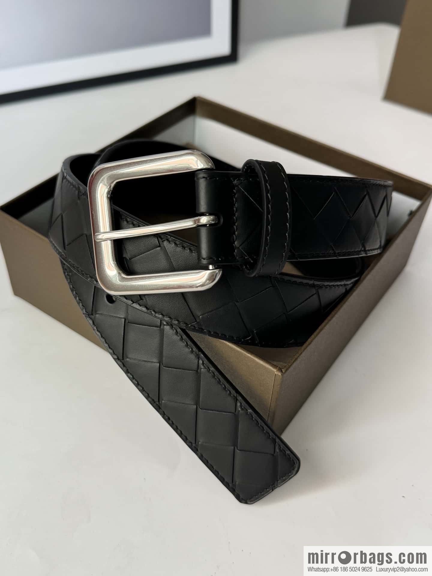 Bottega Veneta's latest woven style belt 3.5cm