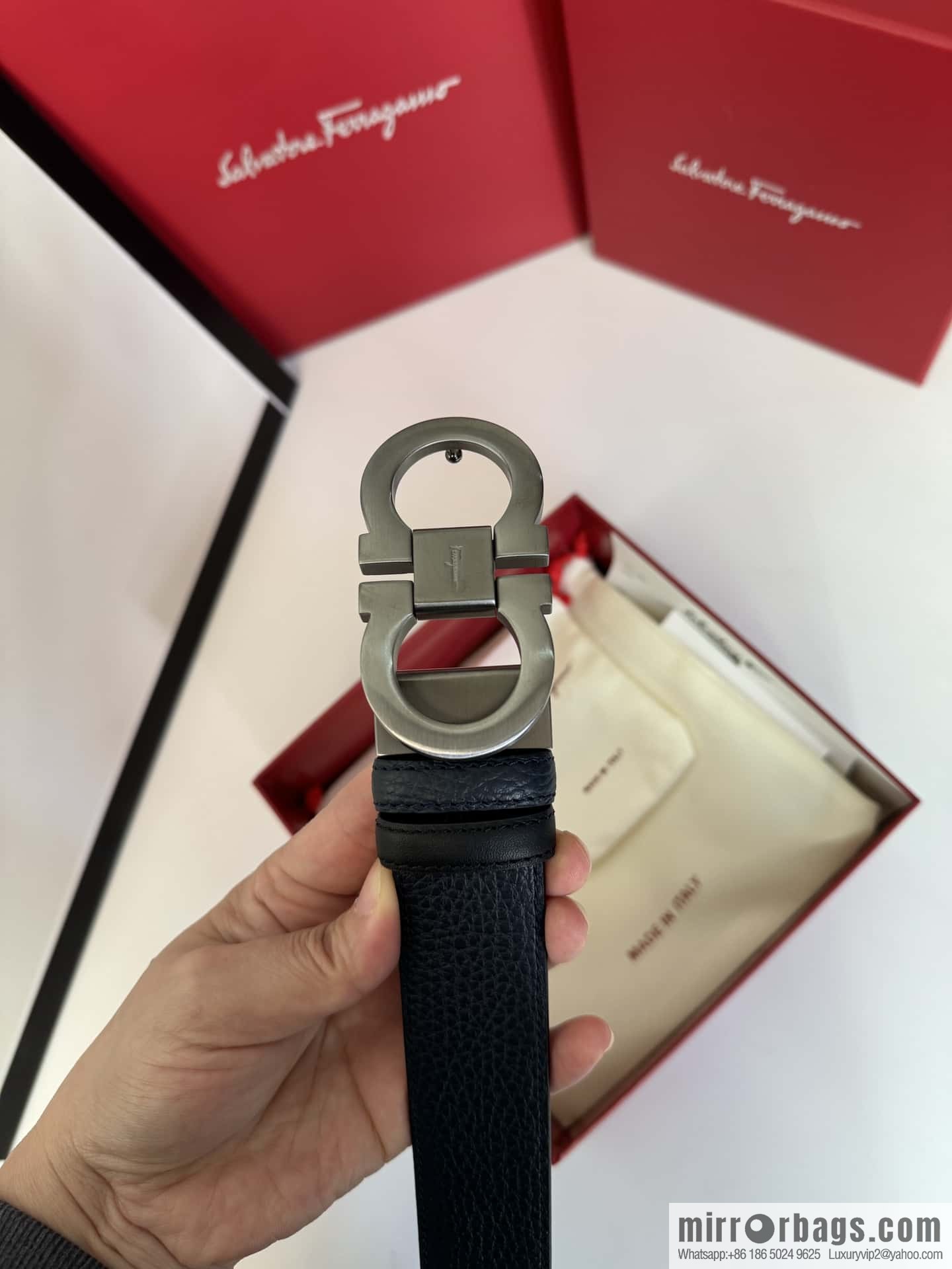 Ferragamo Ferragamo, exquisite 8-character metal brushed clip buckle cowhide belt 3.5CM
