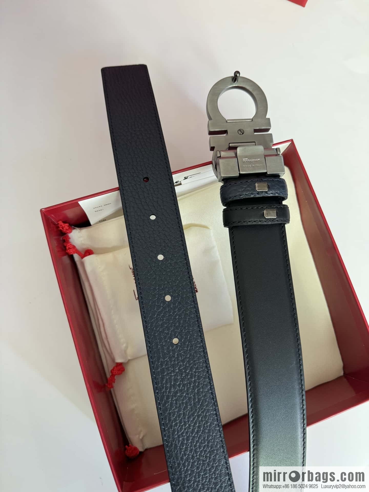 Ferragamo Ferragamo, exquisite 8-character metal brushed clip buckle cowhide belt 3.5CM