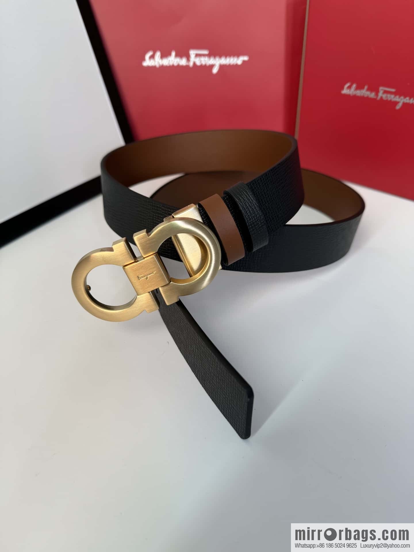 Ferragamo Ferragamo, exquisite 8-character metal brushed clip buckle cowhide belt 3.5CM