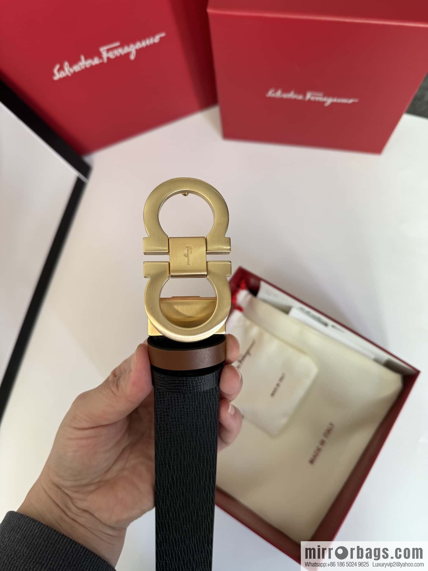 Ferragamo Ferragamo, exquisite 8-character metal brushed clip buckle cowhide belt 3.5CM