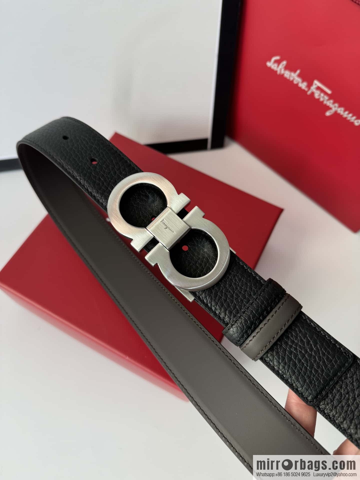 Ferragamo Ferragamo, exquisite 8-character metal brushed clip buckle cowhide belt 3.5CM