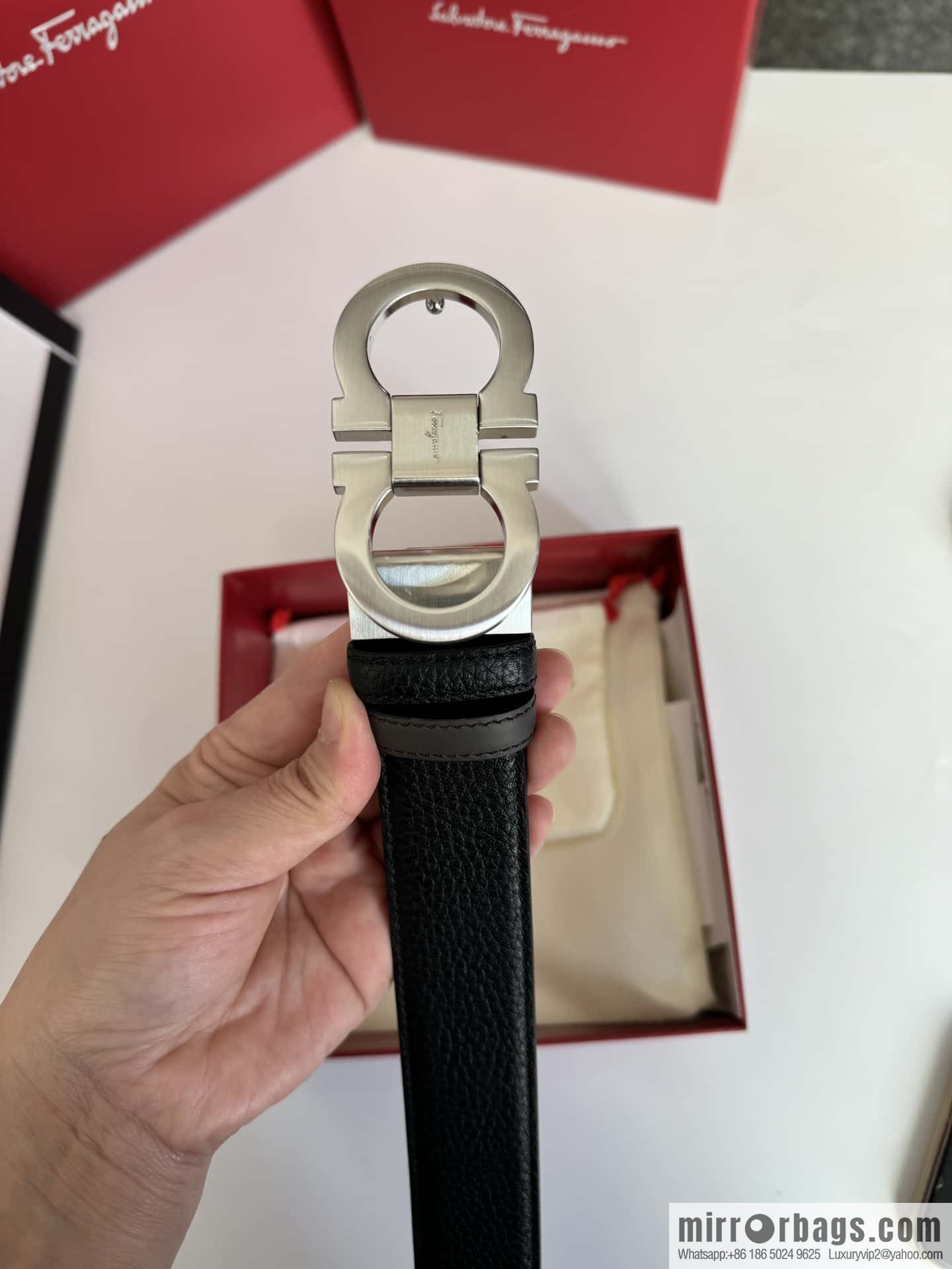 Ferragamo Ferragamo, exquisite 8-character metal brushed clip buckle cowhide belt 3.5CM