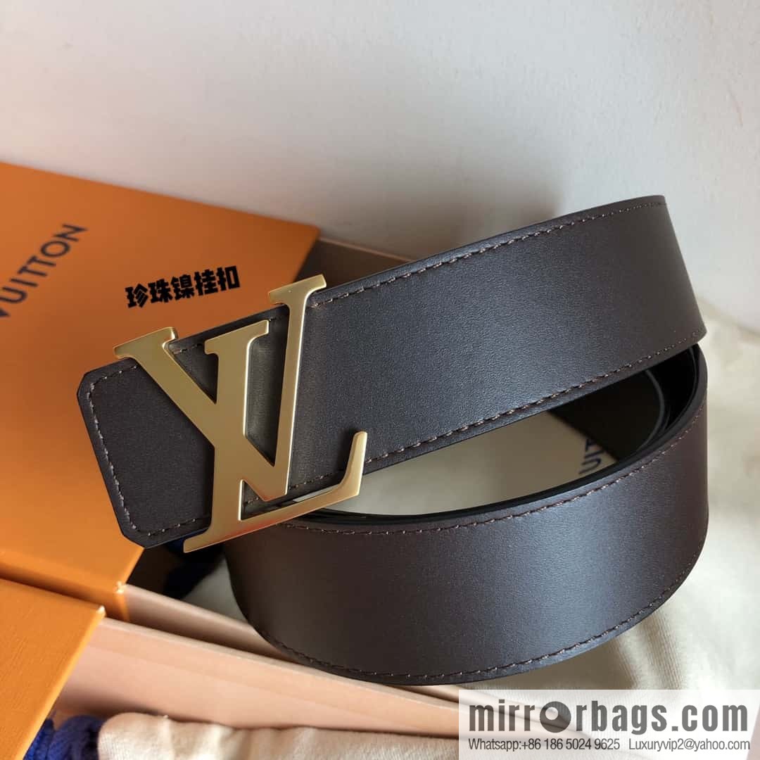 LV Initiales belt