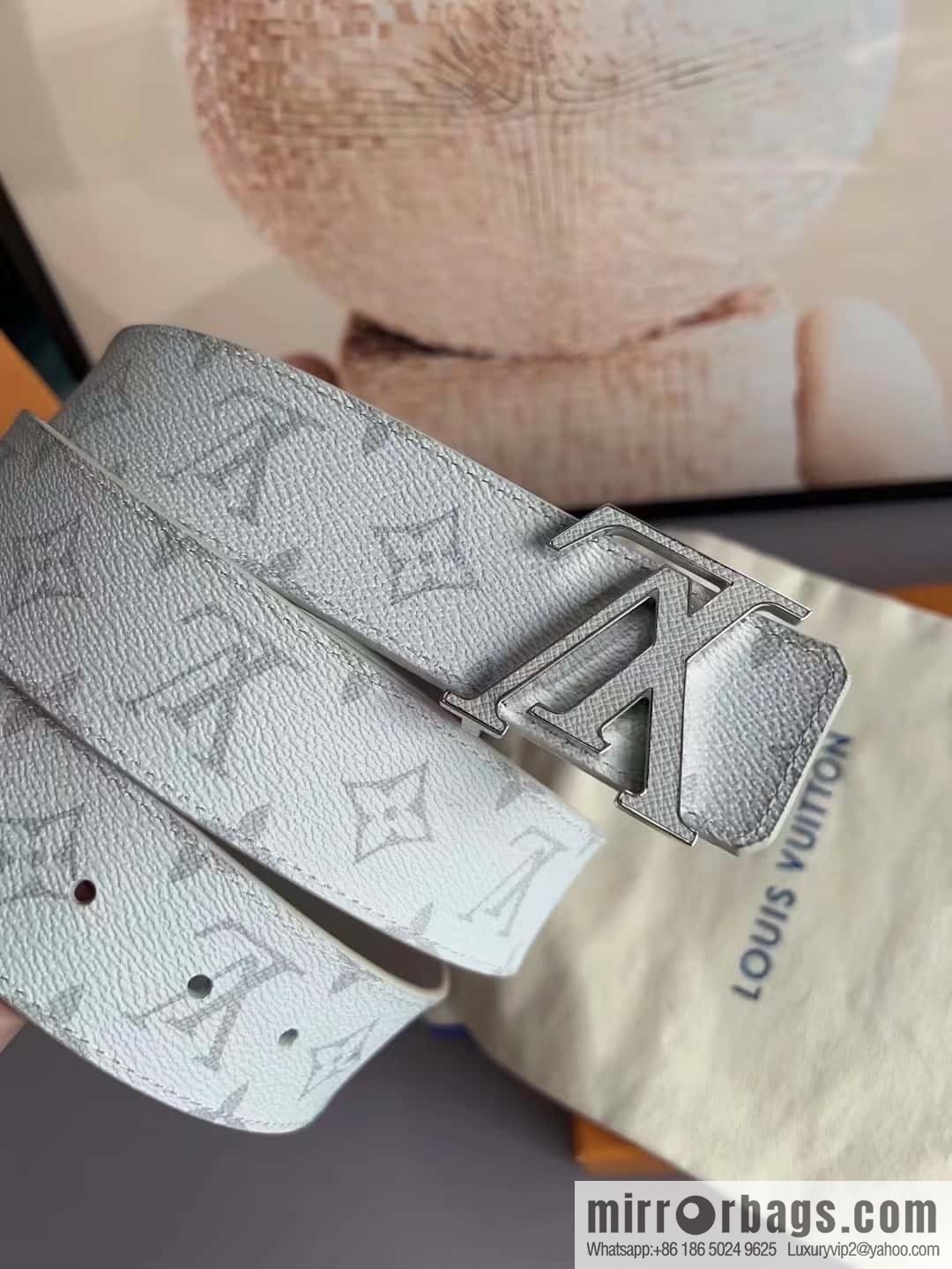 LV Initiales Double Sided Belt 4.0CM
