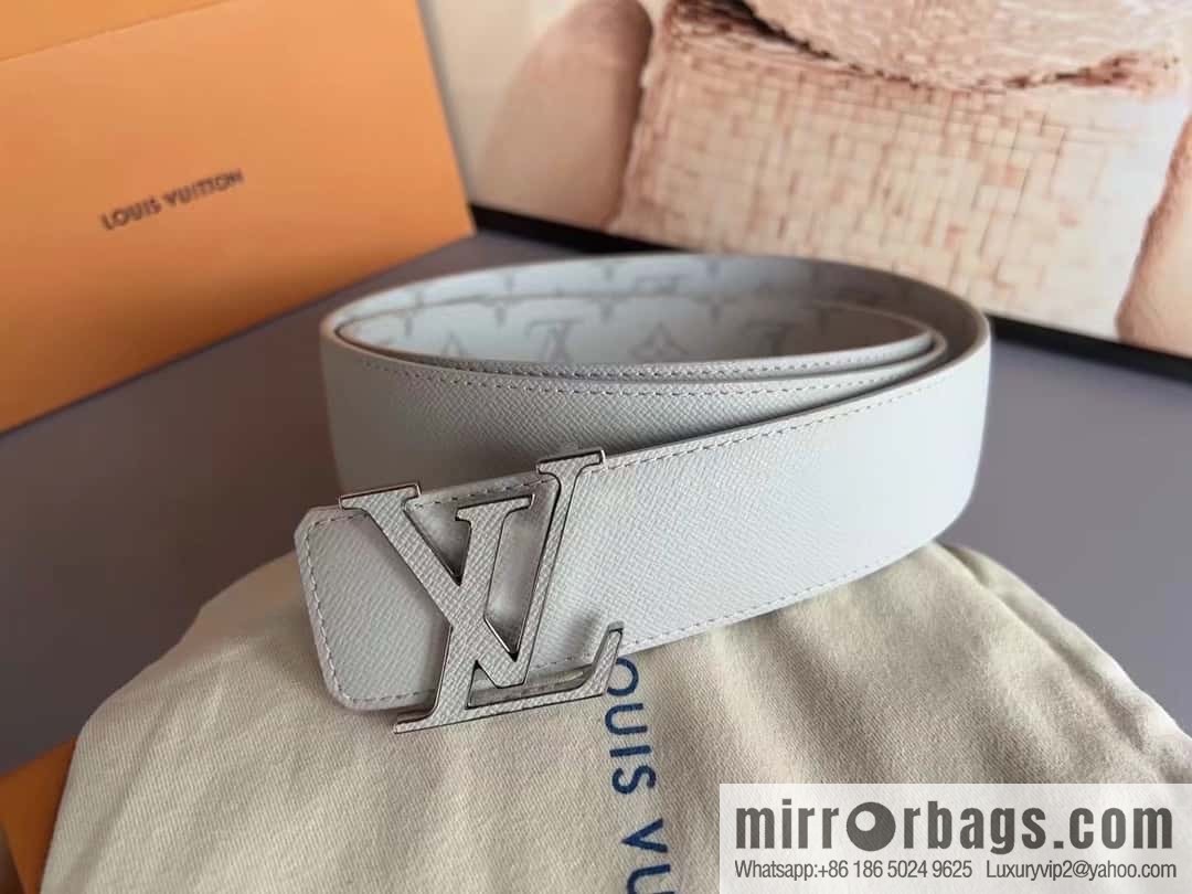 LV Initiales Double Sided Belt 4.0CM