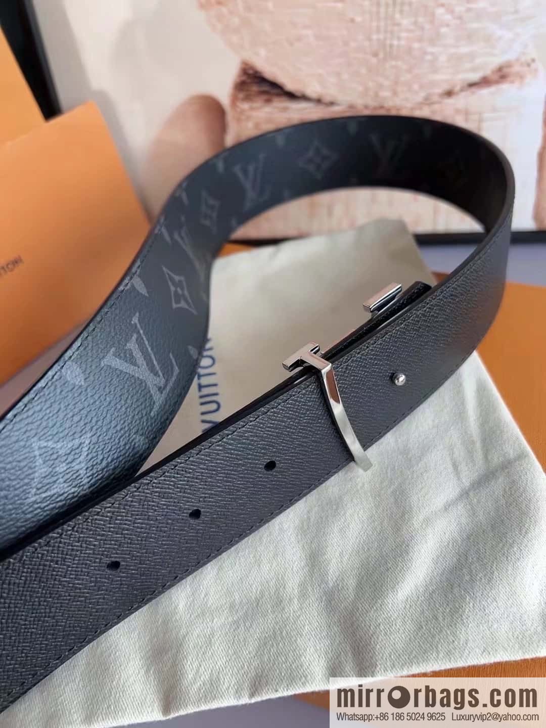 LV Initiales Double Sided Belt 4.0CM