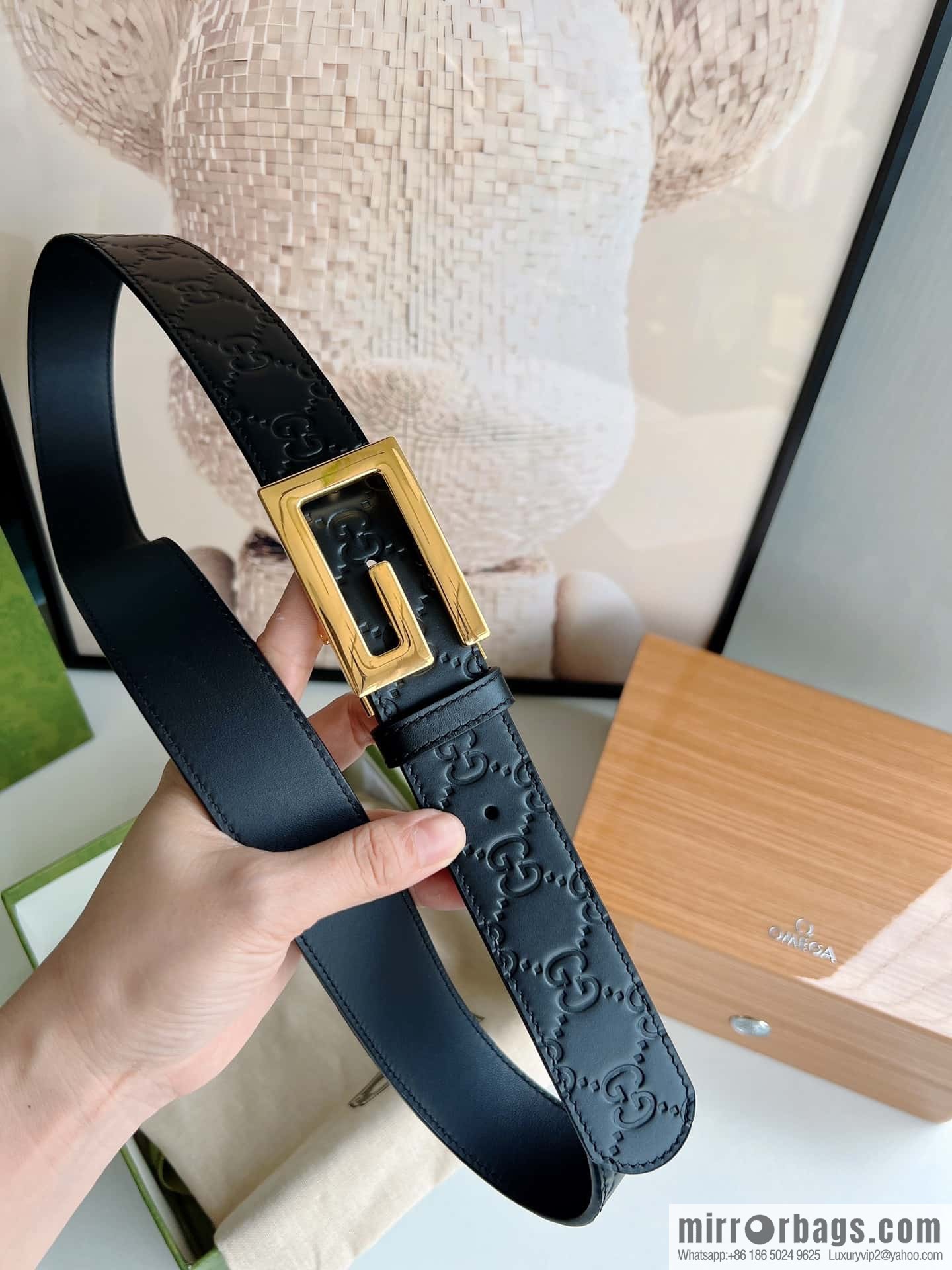 Gucci Gucci G-shaped metal rotating clip buckle, with the first layer of cowhide embossed texture belt 3.5mm