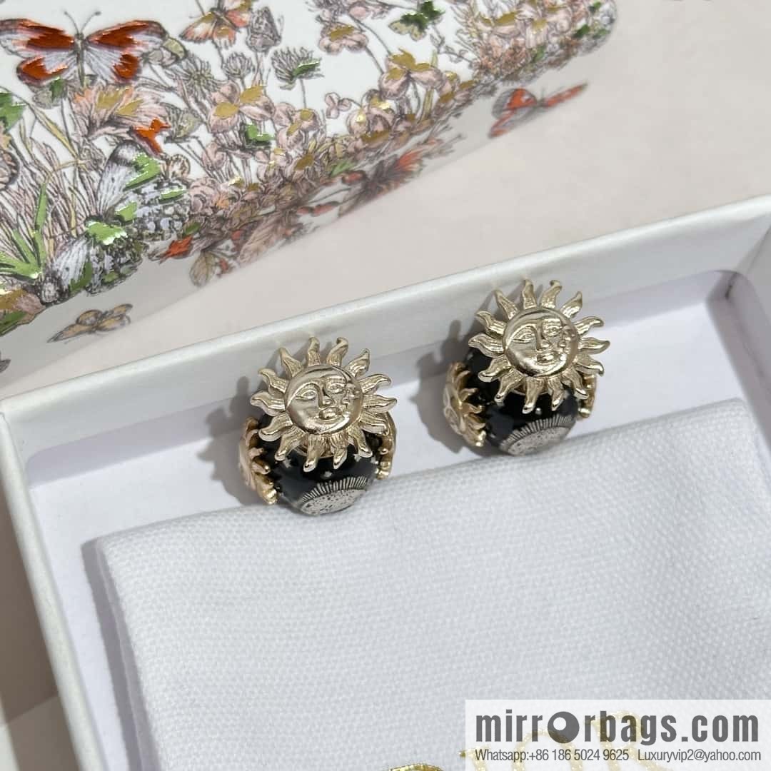 New ☑️ Dior Tribales Earrings