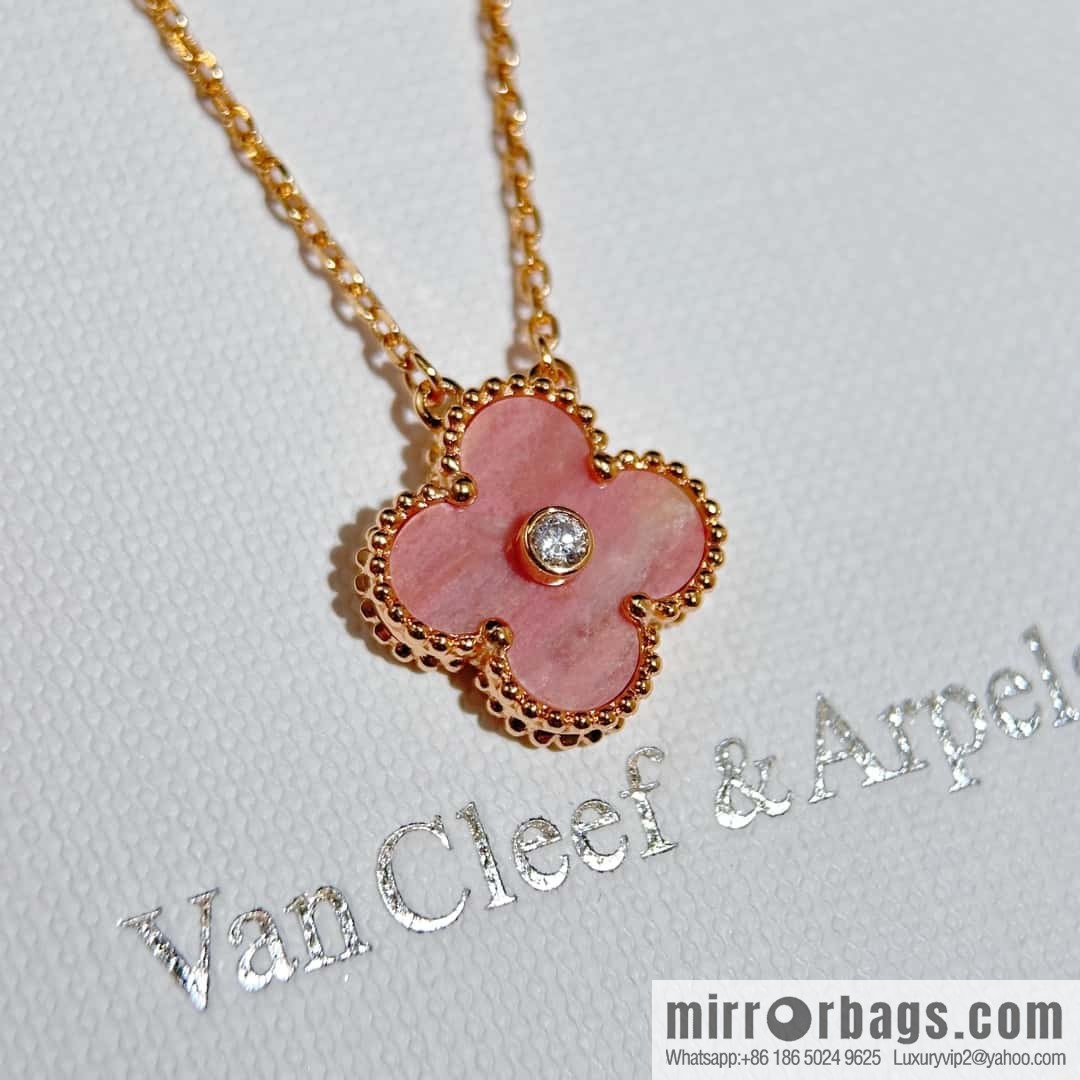 ❗️New ❗️ ☀️ Van Cleef & Arpels Natural Rose Greystone Necklace